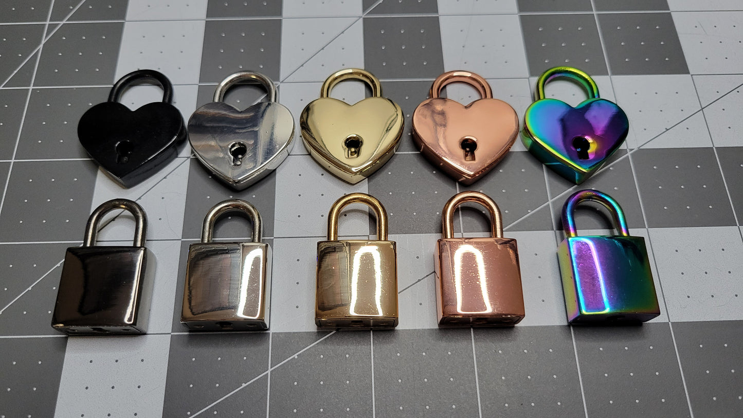 Tug Tied Fidget Chain