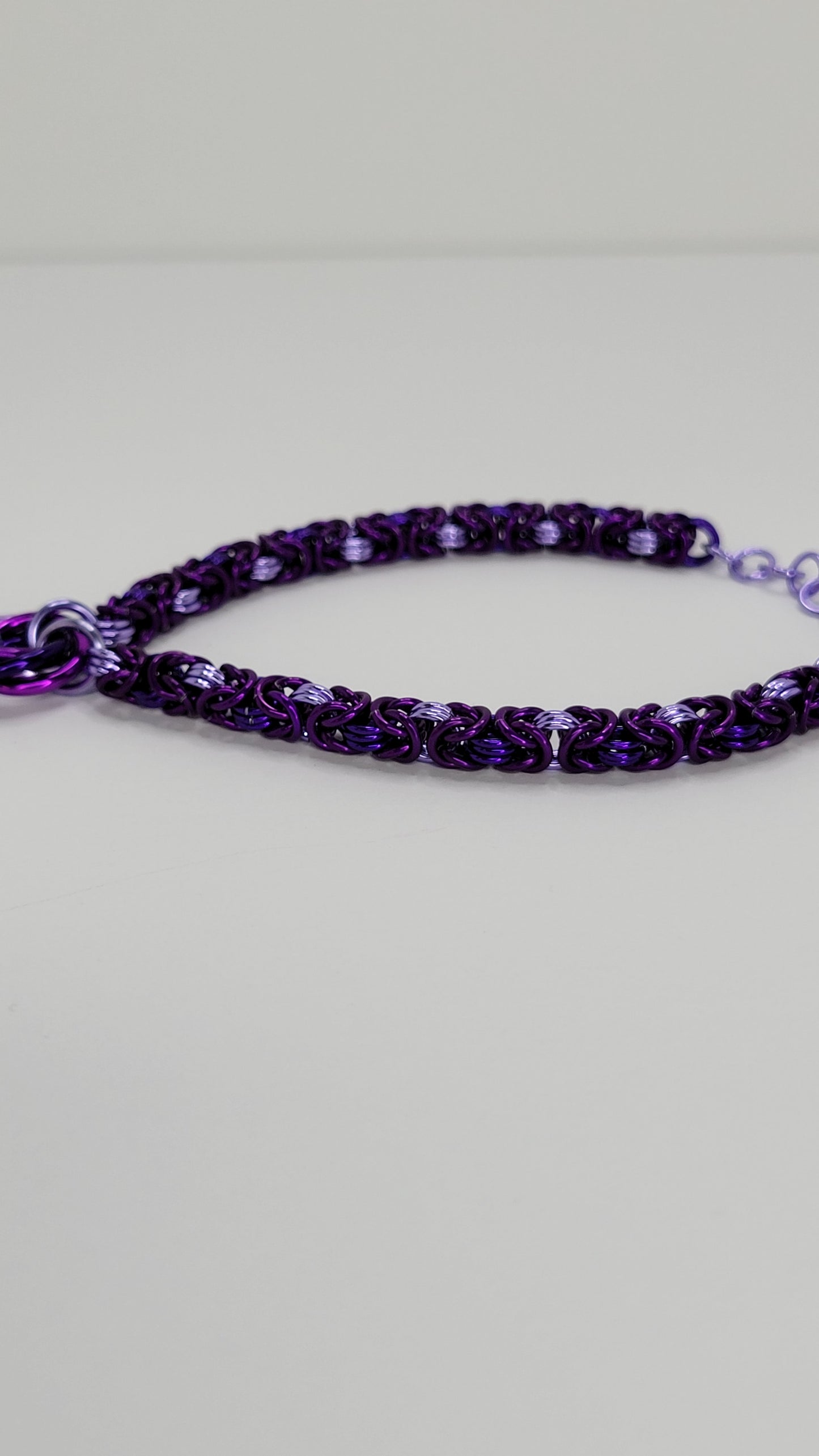 Purple Gradient Day Collar