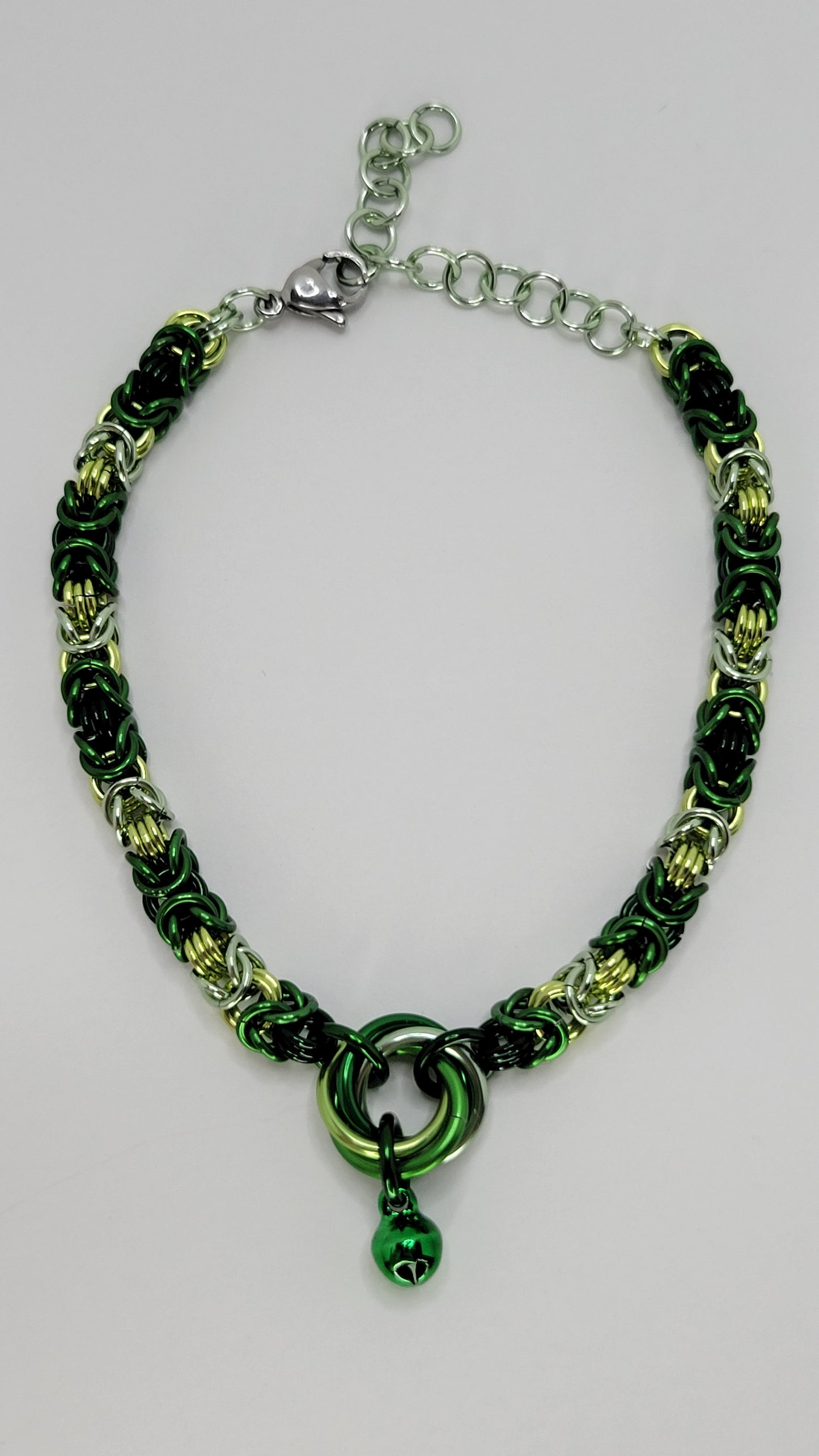 Green Gradient Day Collar