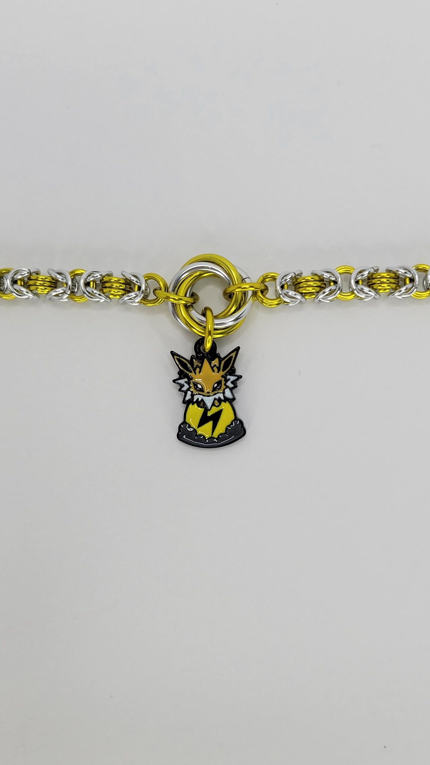 Eeveelution Day Collar - Electric Type 8.5"